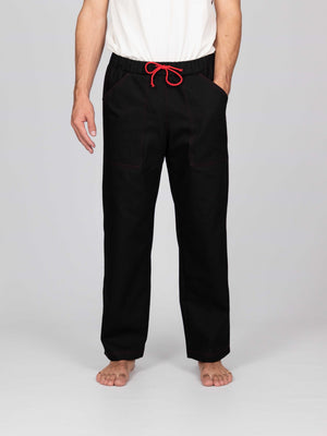 Pantaloni CEREDO Limited Edition neri con coulisse rossa, vista frontale